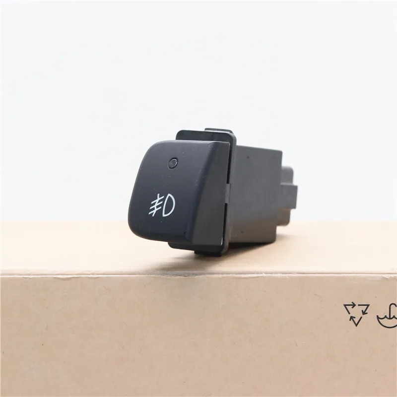 

937404A000 FRONT FOG LAMP SWITCH FOR HYUNDAI STAREX H1 H-1 1996-2007 / 93740 4A000 93740-4A000