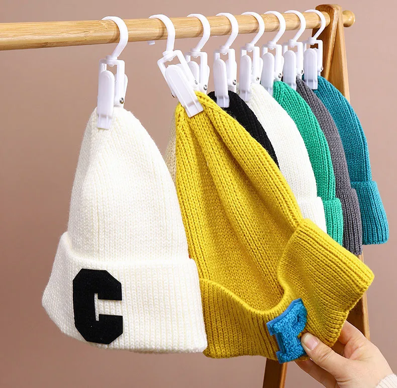 One Piece New Rotatable Towel Clip Plastic Clip Coat Hat Curtain Socks Clip Multi-function Hat Hook Glove Clip S1476