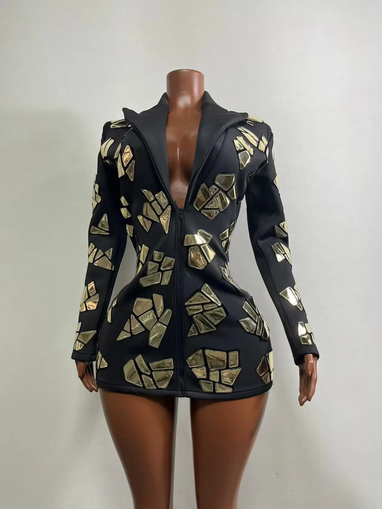 

A Shiny Black Women's Suit Jacket With Long Sleeves Paired With A Fashionable Sequined Hat Dj Ds Nightclub Singer Stage Costume