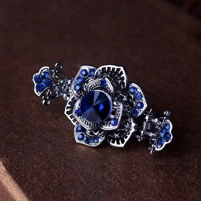Women Girls Vintage Hollow Out Hair Clip Ladies 2026 New Headwear Crystal Alloy Hairpins Female Hair Styling Tools Headdress