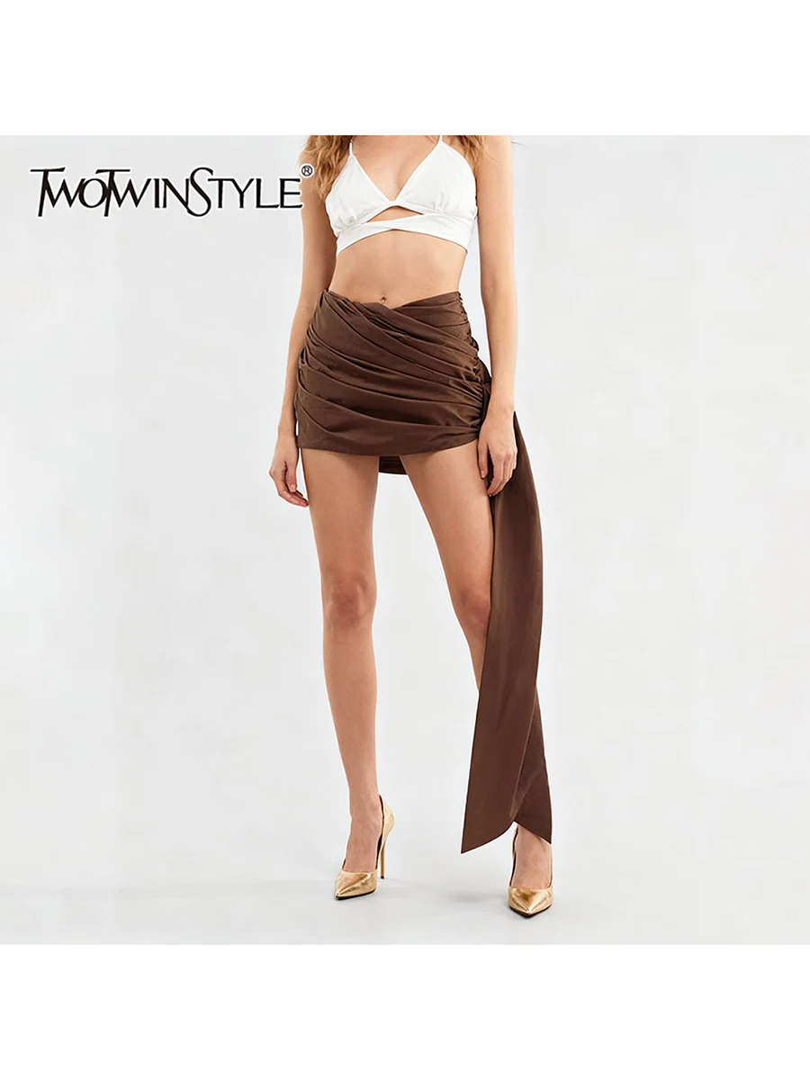 

TWOTWINSTYLE Solid Slimming Spliced Folds Fashion Mini Skirts for Women High Waist Patchwork Ribbon Design Sense Skirt Female