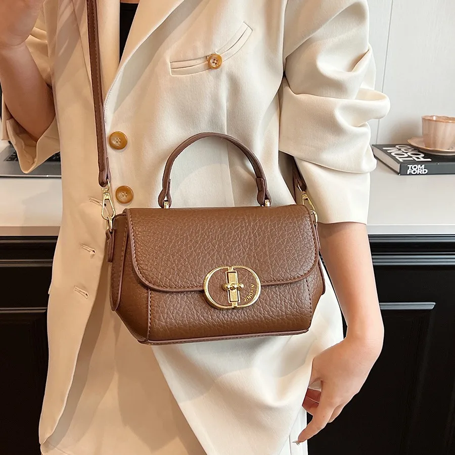 

Multi-Functional Women's Crossbody Bag 2025, Lightweight Nylon Tote, Spacious Shoulder Purse with Inner Pockets for Essentials