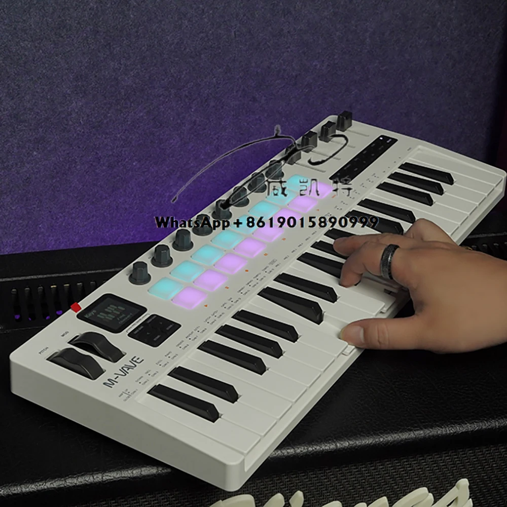 لوحة مفاتيح SMK-37 PRO Mini MIDI 37 مفتاحًا حساسة للسرعة تدعم لاسلكيًا مع وحدة تحكم في وسادات الطبل RGB