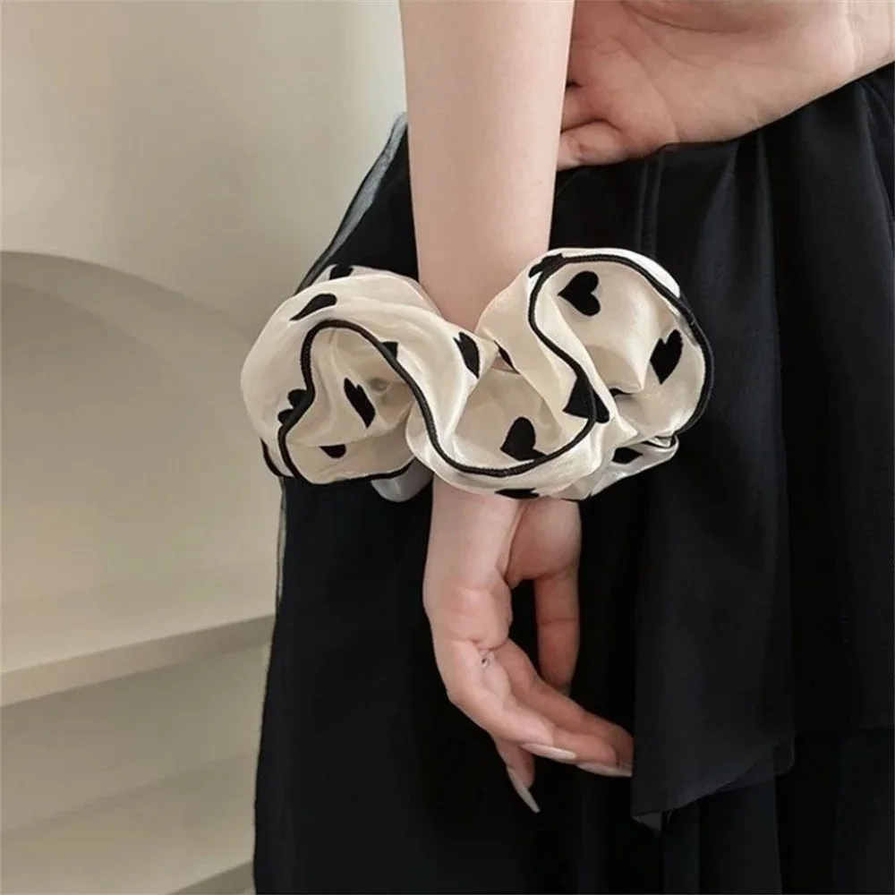 

Women Fabric Hair Scrunchies Floral Polka Dot Printed Elastic Hair Ties Minimalist Sweet Design Hair Accessories Gift