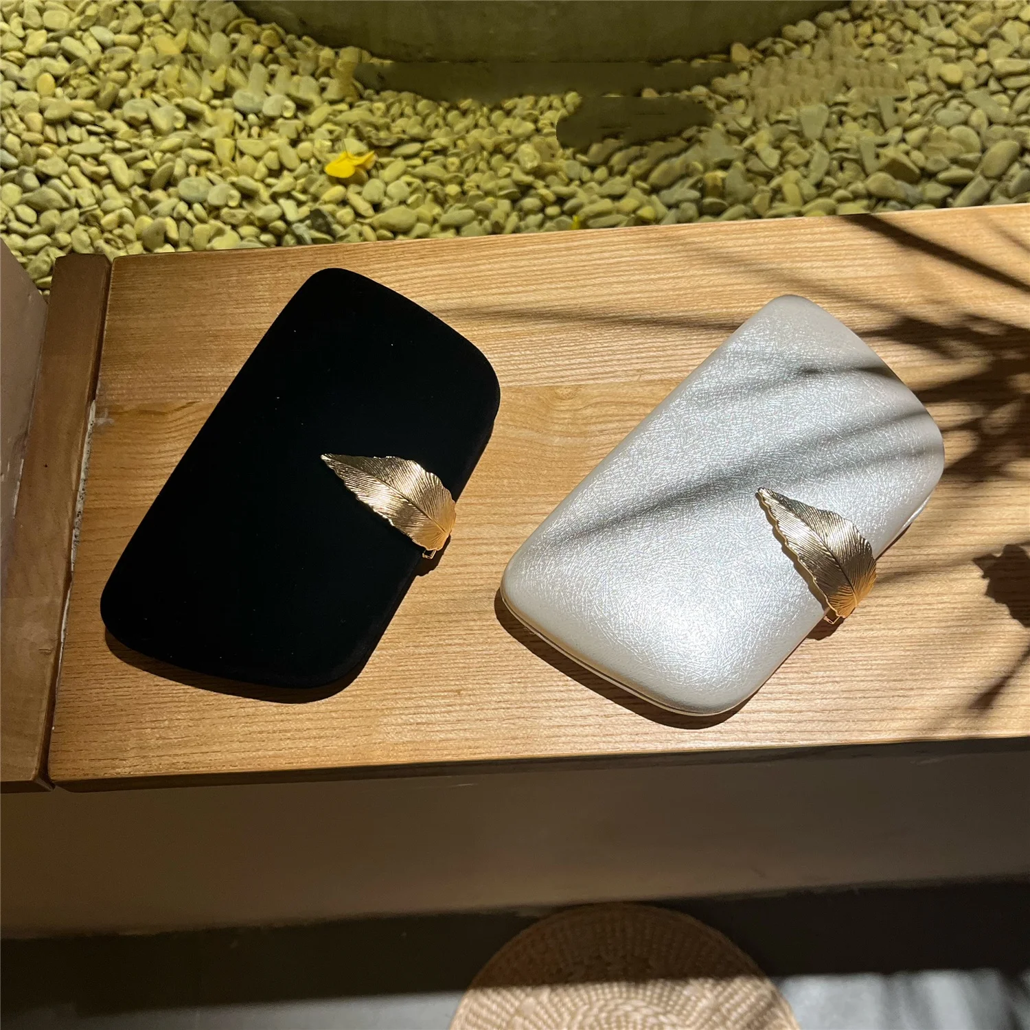 

Leaf Element Dinner Clutch Bag Celebrity Temperament Women's Banquet Handbag Cheongsam Evening Dress Matching Party Holiday Gift