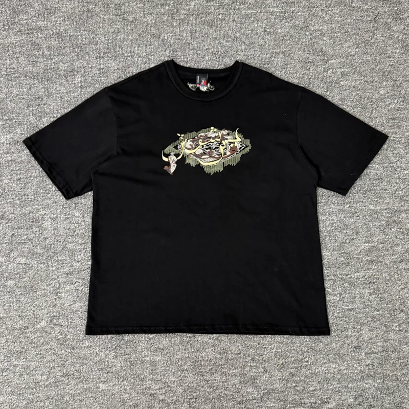 New DERSCHUTZE Tops Tee Oriental Arabic Art Print T-Shirt Vintage Casual Oversized Streetwear Short Sleeve Top
