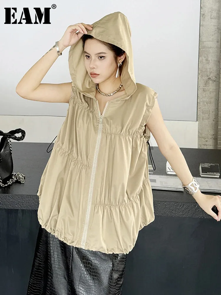 [EAM] Women Khaki Black Pleated Big Size Irregular Casual Vest New Hooded Sleeveless Fashion Tide Spring Summer 2024 1DH6464