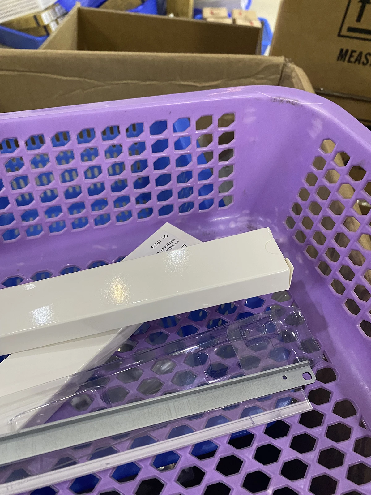 

Лезвие для чистки барабана DK-1150 DK1150 для Kyocera Mita ECOSYS P2040 P2235 P2335 M2040 M2135 M2235 M2540 M2635 M2640 M2735 M2835