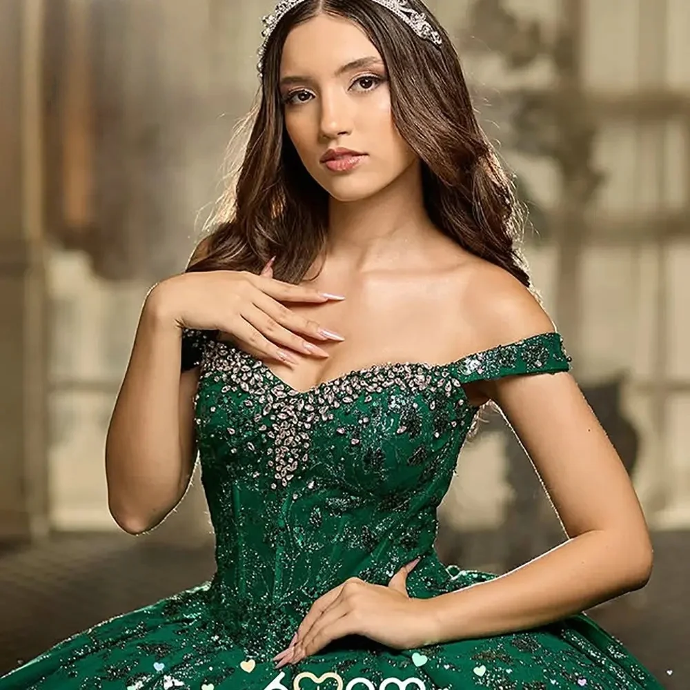 グリーンチャロキンセアニェーラドレスボールガウンオフショルダーアップリケビーズメキシコスイート16ドレス15アノスカスタマイズ