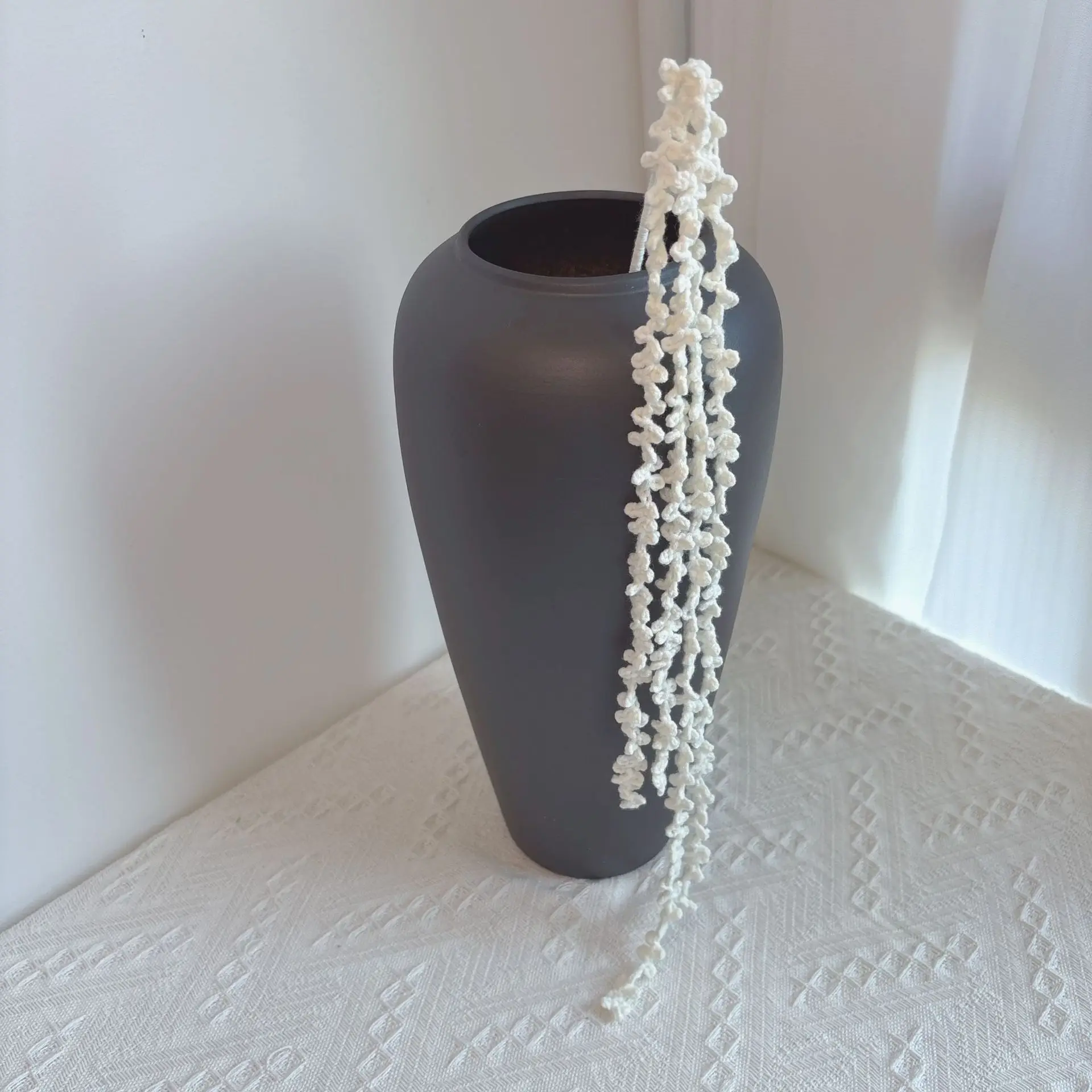 Gehäkelte Wisteria-Quaste, hübsche gestrickte Blume zum Aufhängen, handgewebte Quastenblume, Hochzeits- und Partydekoration, Foto-Requisite – Detail 2