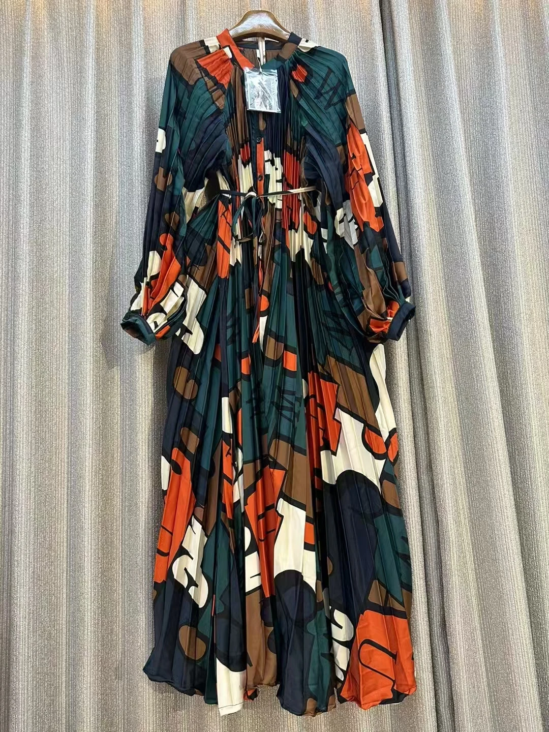 

2025 New Print Vestidos Mujer Lace Up Women Dresses O-Neck Lantern Sleeve Dress Pleated Big Swing Vestido Single Breasted Robes