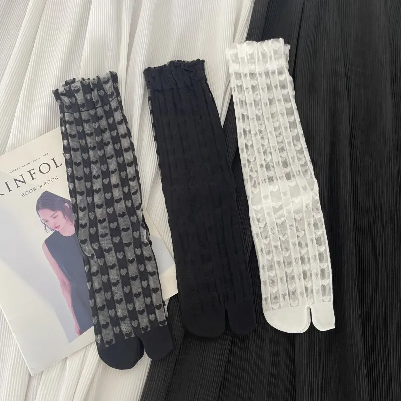 High Quality Comfortable Summer Ultra-Thin Split Toe Woman Cotton Socks Golden Silk Stripe Two-Toed Japanese Harajuku Tabi Sox