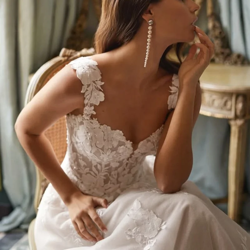 

Ivory White Appliques Wedding Dresses off-shoulder A skirt flower decal Gowns Made wedding dress Customized