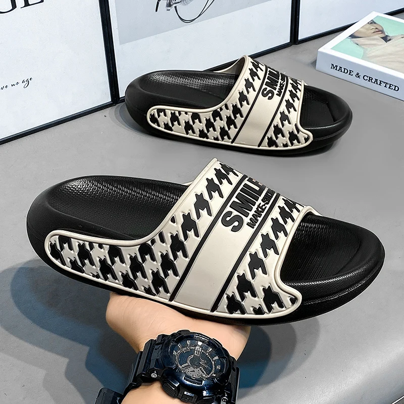 Summer Men Slippers Non-Slip Sandals Thick Soft Platform House Shoes Indoor Outdoor Shower Bathroom Slippers Beach Casual Shoes