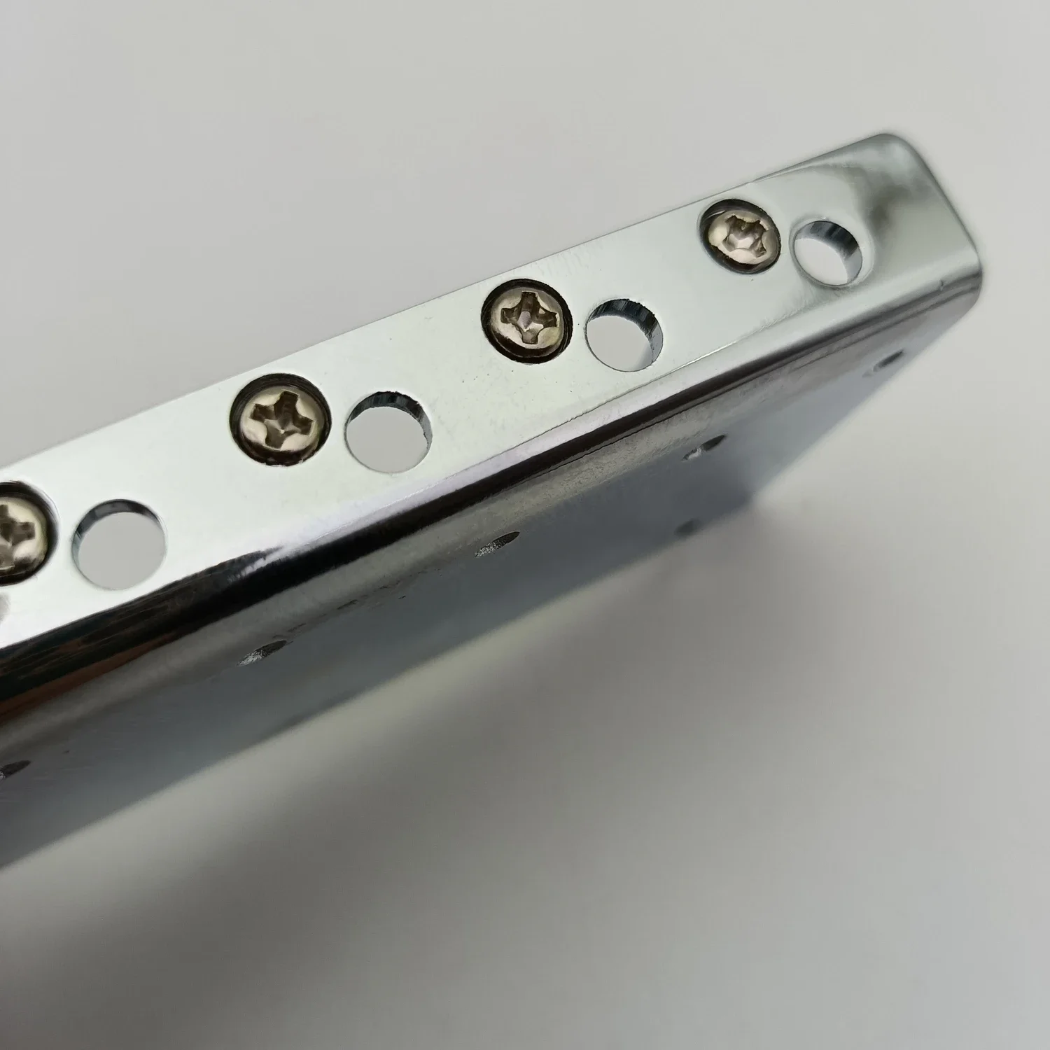 Upgraded Bass bridge for Available 4 String/5 String/6 String Jazz Bass Chrome Professional Guitar Parts