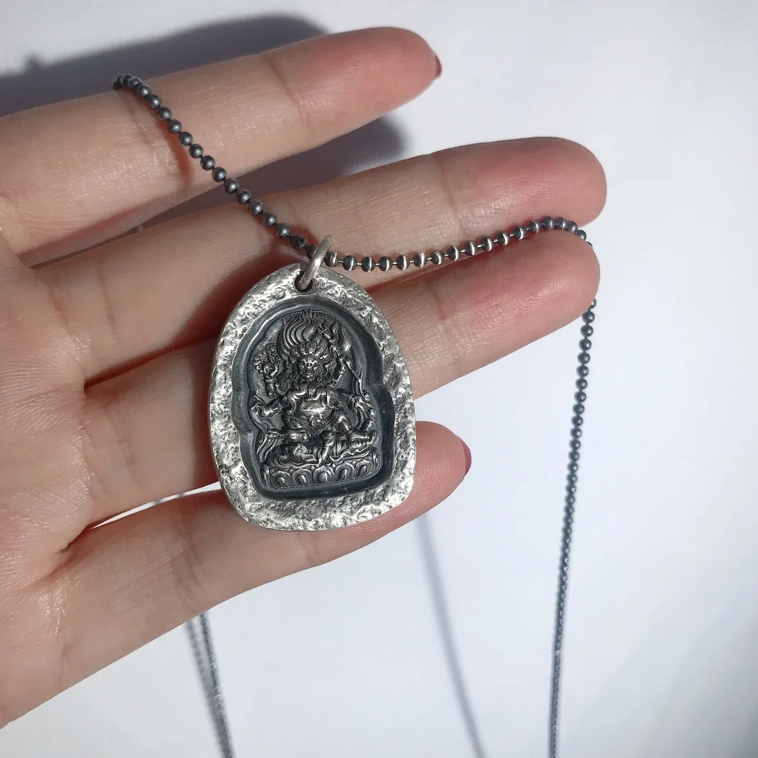 

Подвеска из тонкого серебра 999 пробы ручной работы: ожерелье черного божество с шестью стрелками, буддийский амулет унисекс