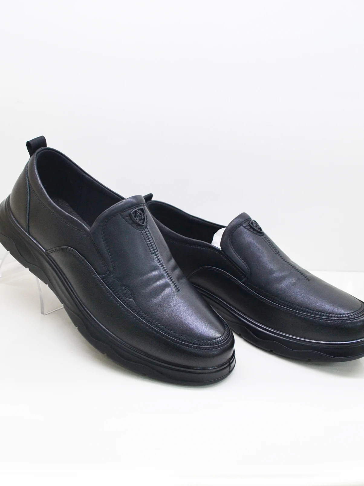 chaussures-decontractees-ice-clean-pour-hommes-nouvelle-collection-printemps-2026-en-cuir-veritable-bout-rond-talon-plat-souples-polyvalentes-et-confortables