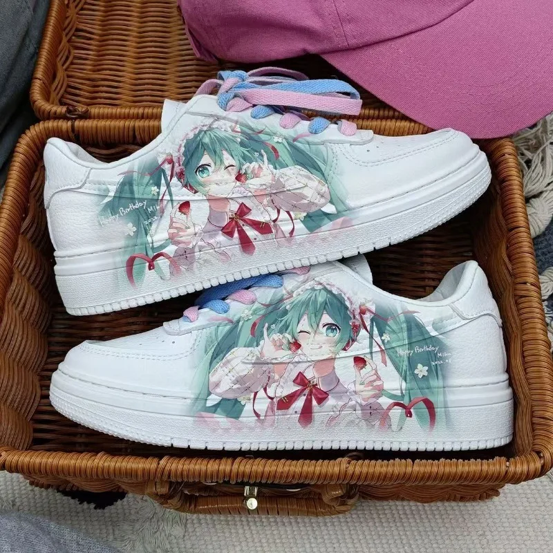 Two-dimensional Yuan Hatsune Miku Board Shoes New 2025 Casual Versatile High-top Platform Sneakers Casual Series Holiday Gifts