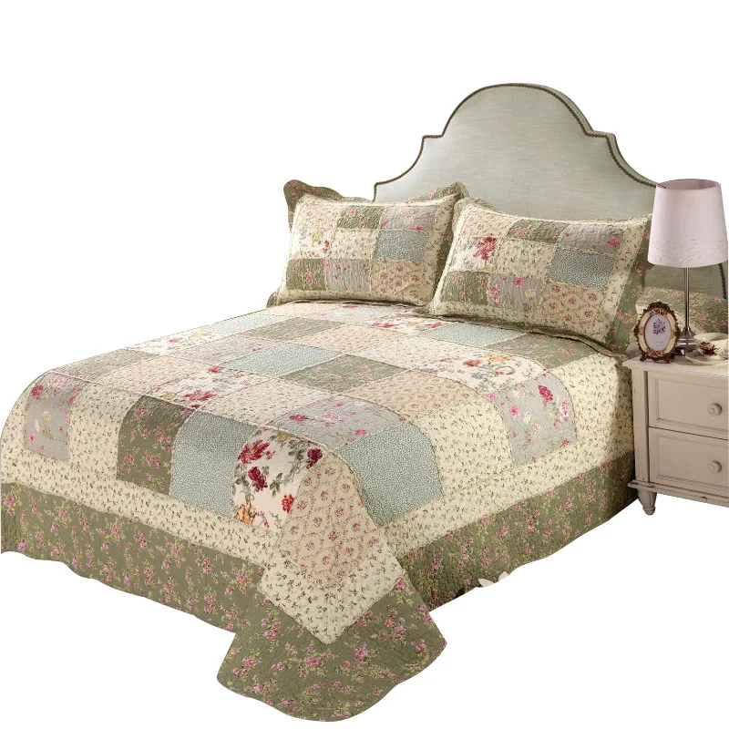 3-Piece Embroidered Floral Cotton Quilt Set Elegant Reversible Lightweight Bedspread Coverlet with 2 Pillow Shams