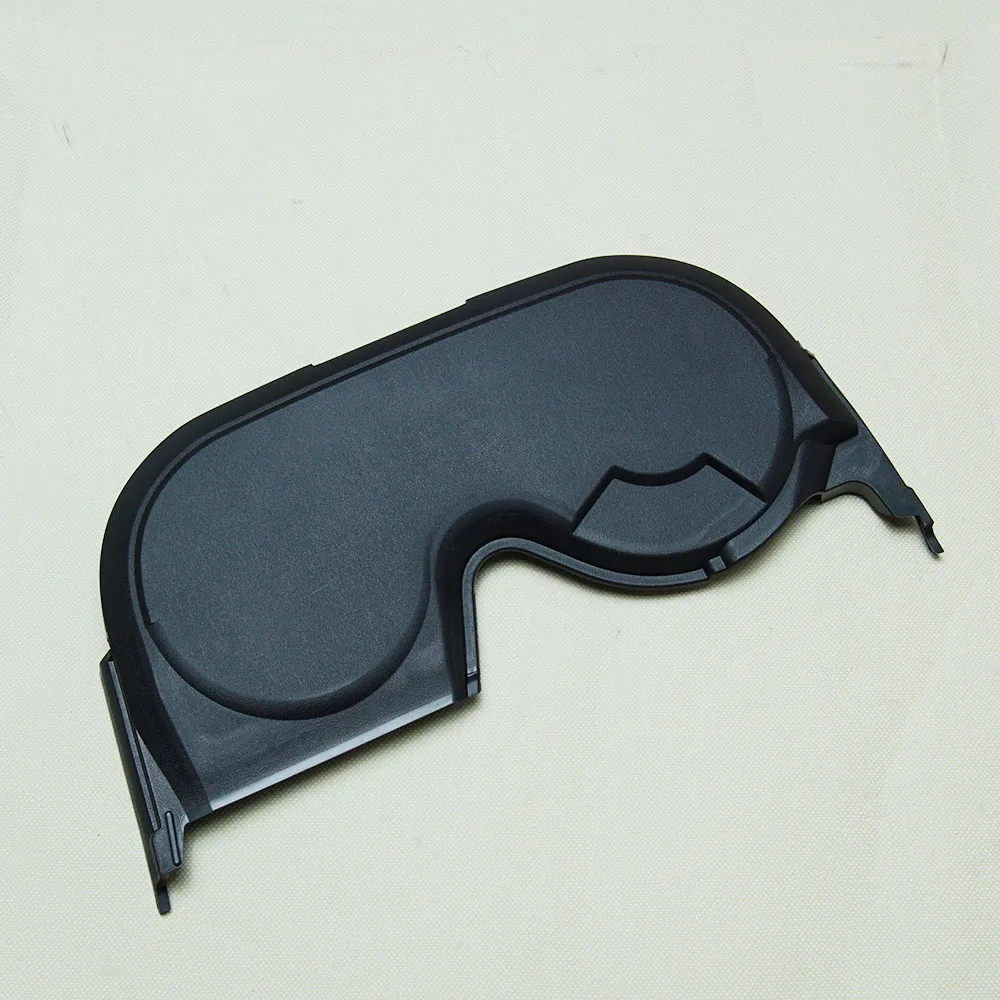 30750945 Above the front timing gear sheath cover For Volvo C30 C70 S40 S60 S60L S80 S80L V40 V50 V60 V70 XC60 Auto Parts
