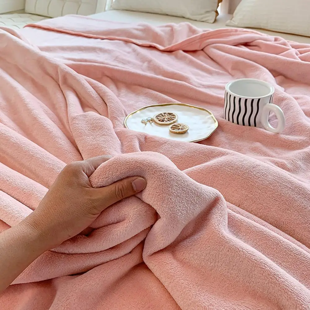 Soft Velvet Throw Blanket Lightweight Travel Blanket Lightweight Foldable Nap Blanket Soft Double-sided Velvet Shawl for Office