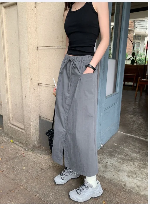 Elegant Simple Slit Cargo Skirt Women Streetwear Fashion High Waist Y2K Mini Skirts American Retro Pockets All Match Skirt