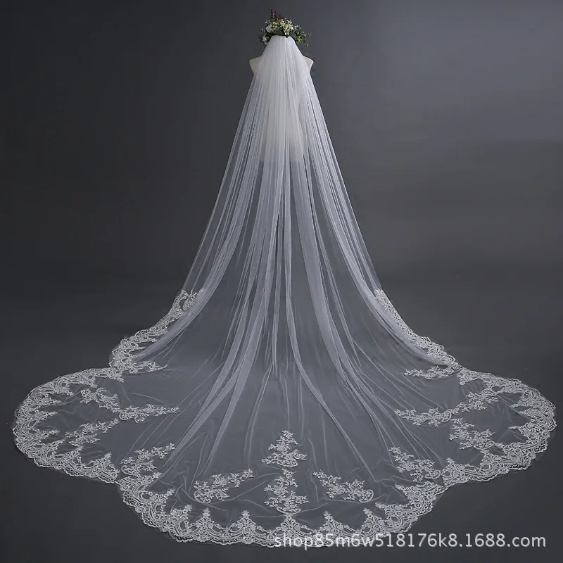 

1 Tier Bridal Veil Long Wedding Veil With Comb Lace Edge Floral Appliques White Ivory Elegant Cathedral Veil for Bride 300cm