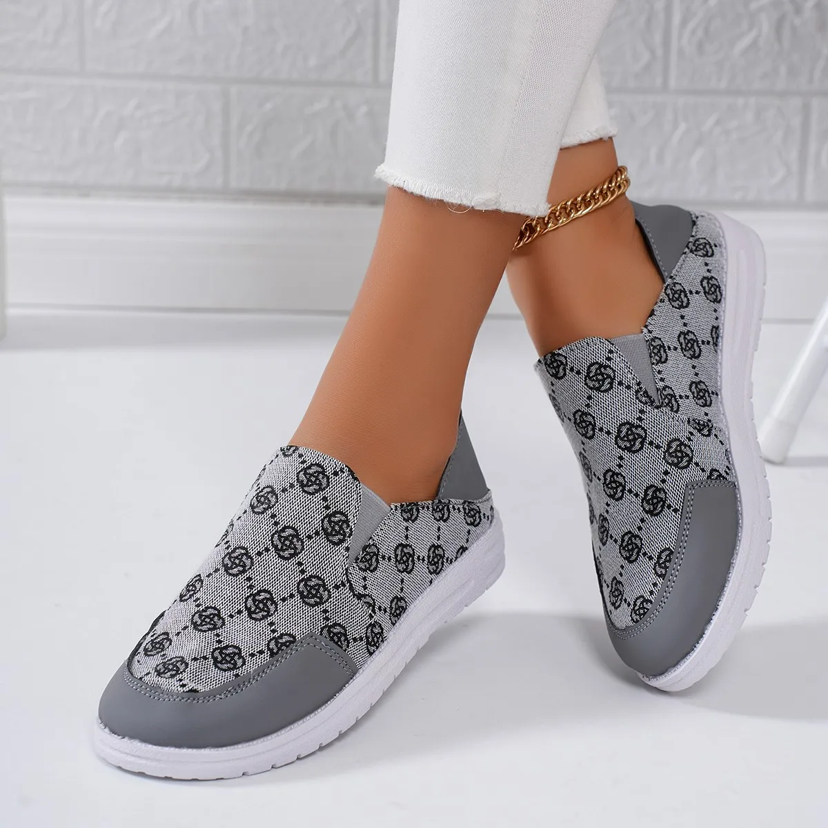 Mocassins plats en maille pour femmes, baskets à bouche peu profonde, chaussures respirantes de luxe, printemps, été, automne, nouveau, 2024