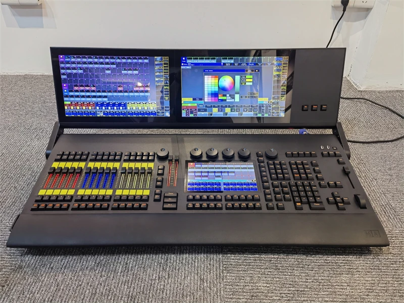 1 piece with case 3 display Grand DMX MA 2 Controller Console MA2 Console Equipment for Event Show Ma Light Console