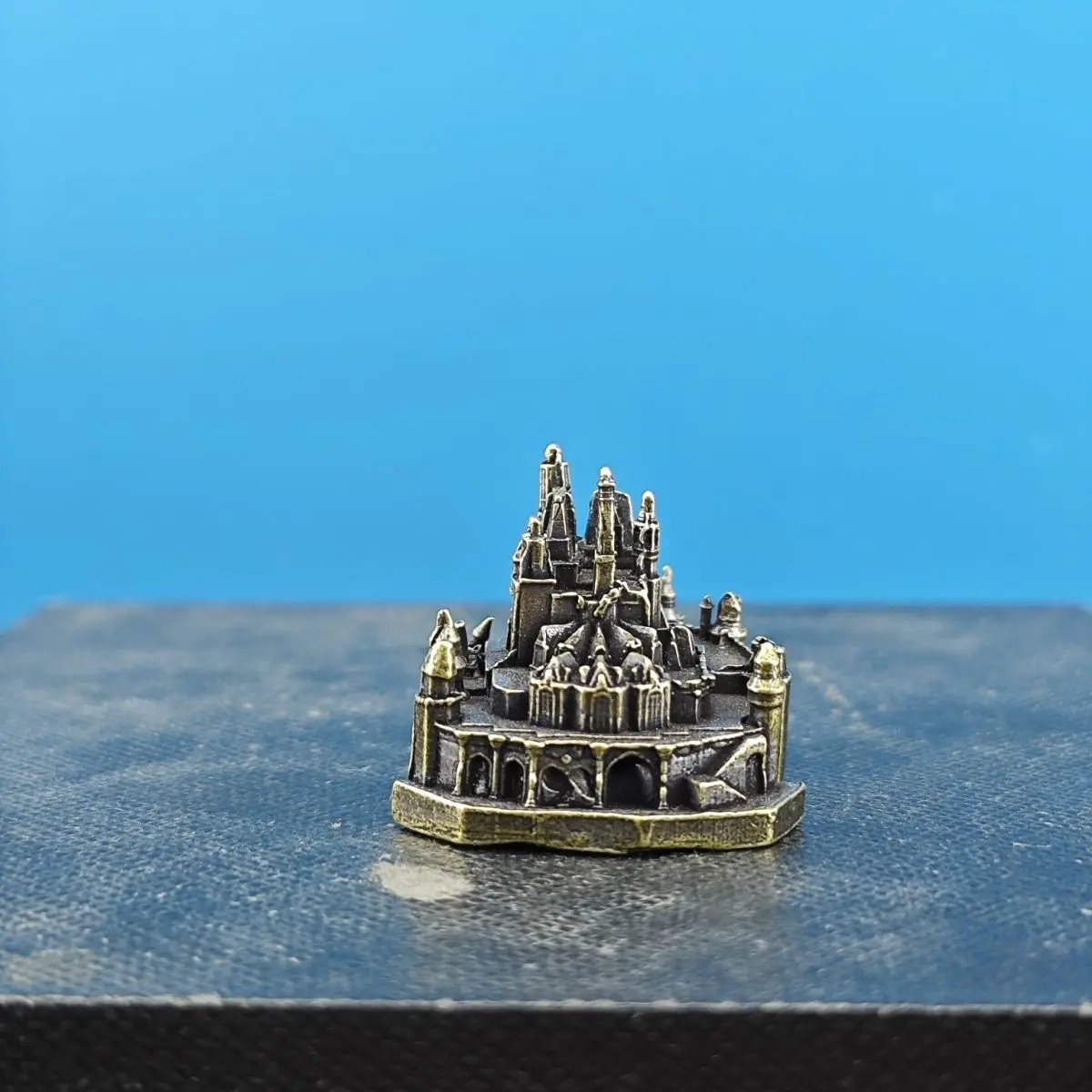 Brass Castle Sky Castle Palace Architectural Model Rockery Bonsai Miniature Landscape Fish Tank Decoration Ornament