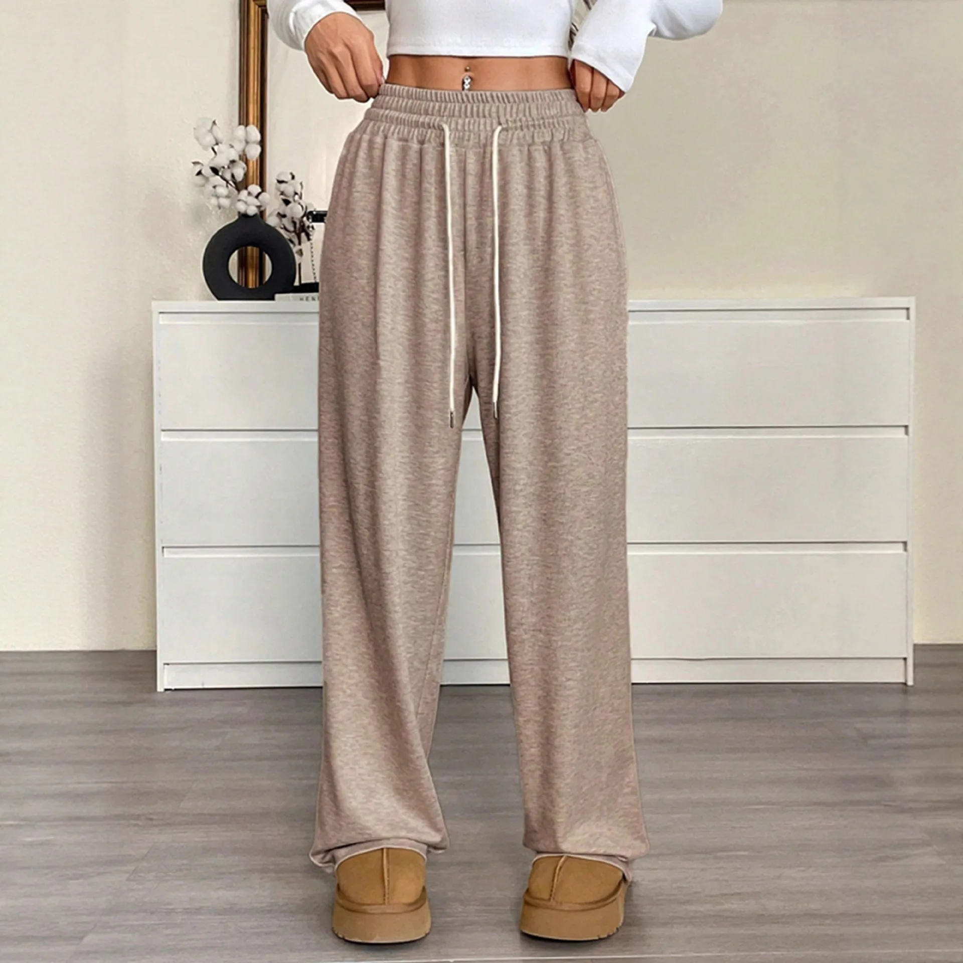 

2025 Новые повседневные прямые теплые свободные широкие брюки с высокой талией и карманами, Европа и Америка