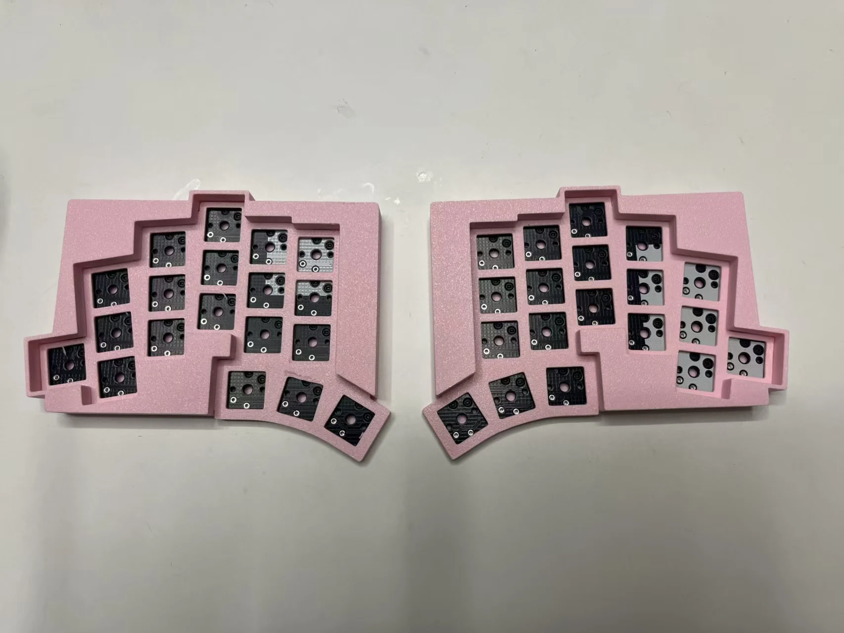 新しいトーテム 38 キーロープロファイル分割キーボードカスタムホット