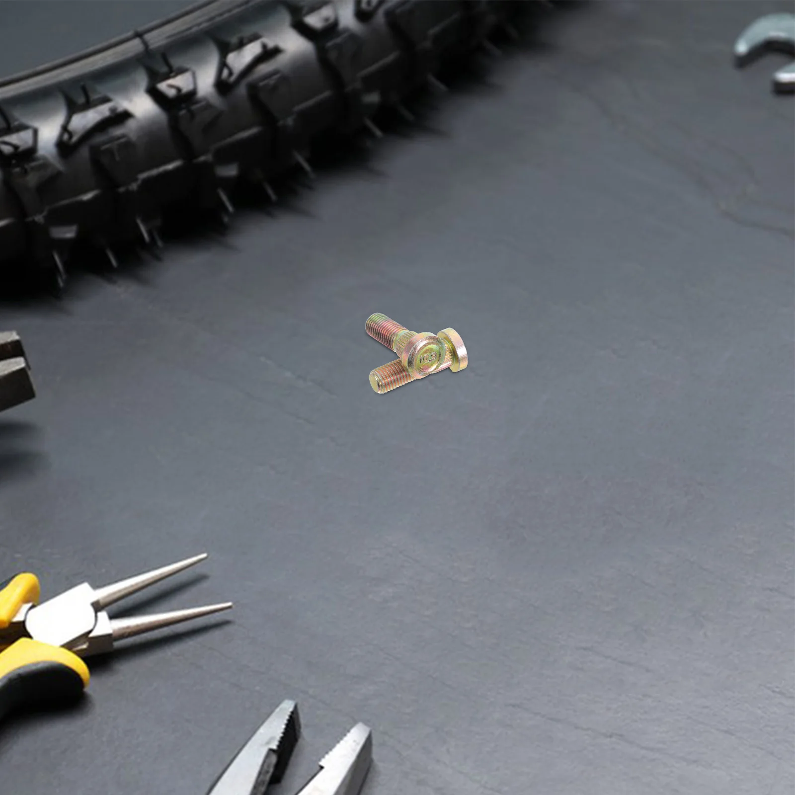 

2Pcs Wheel Hub Screws M10 Metal Automotive Tire Studs for Car Atv Electric Vehicle Secure Fit Easy Installation Anti-Loosening