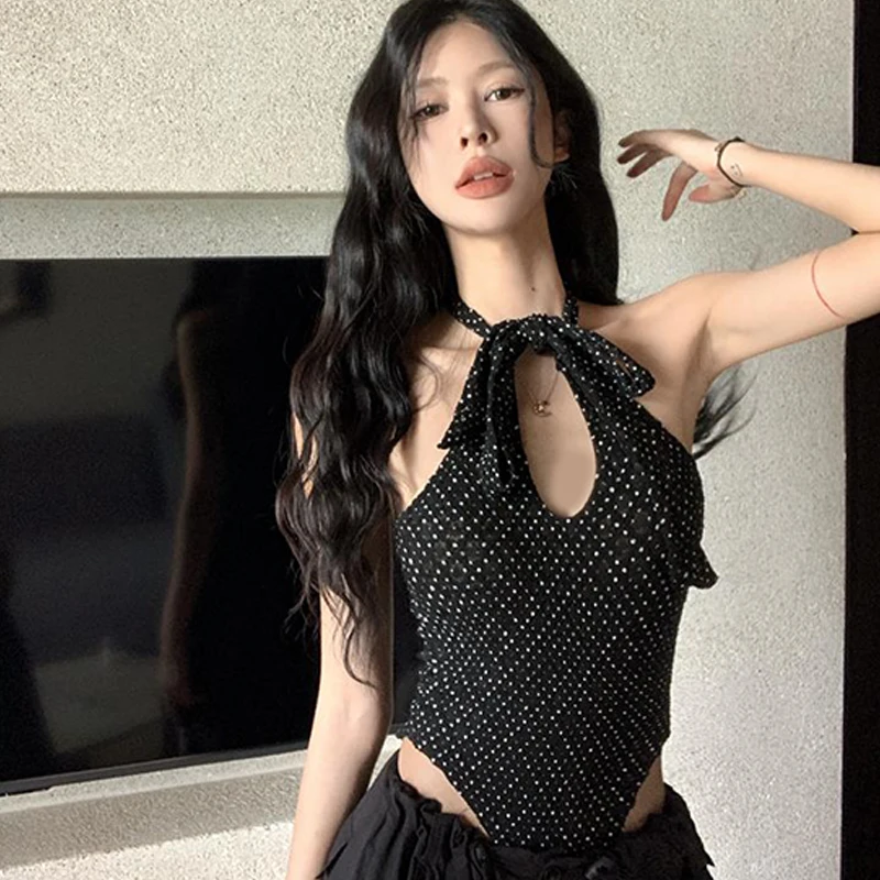 

Летний облегающий топ на бретелях с бретельками Hottie Искусственный цельный топ поверх винтажной майки с лямкой на бретельках в горошек