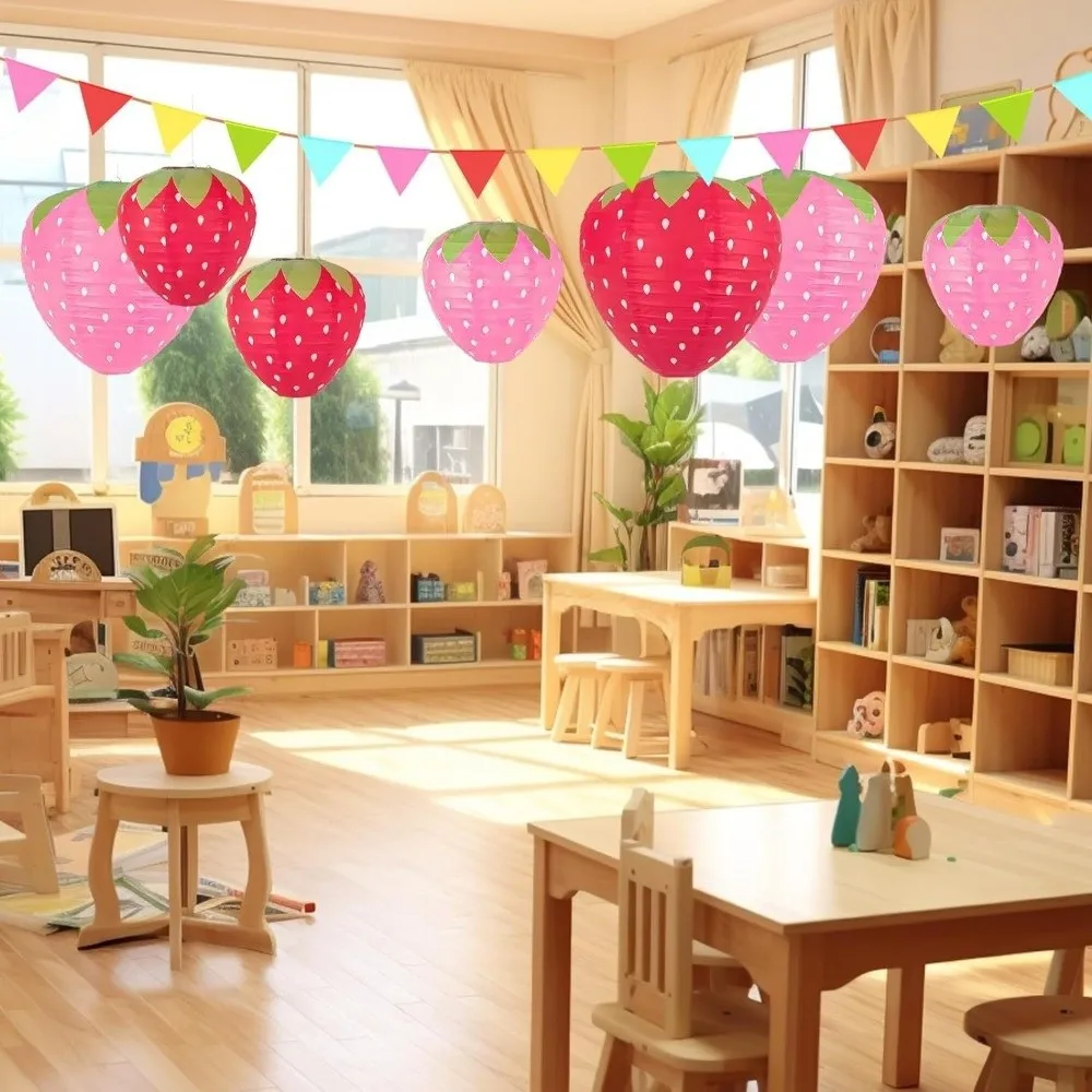 

3PCS Pink Red Color 3D Strawberry Lantern Strawberry Shape Handheld Type Children's Lantern Hanging Pendant 3D Design