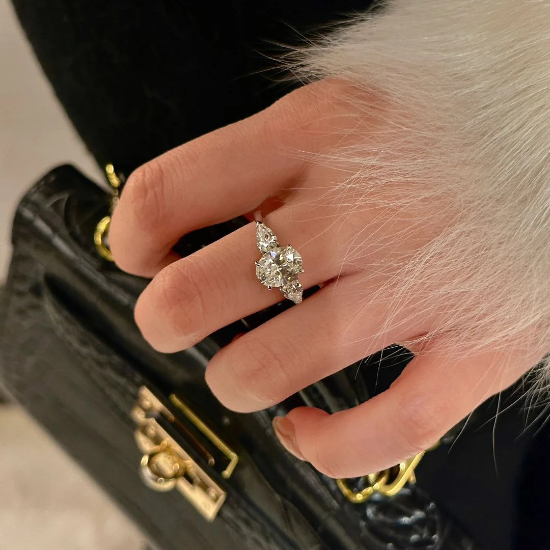

Кольцо Bling Ring для женщин с тремя камнями, модное, элегантное, высококачественное, универсальное, с изысканным дизайном
