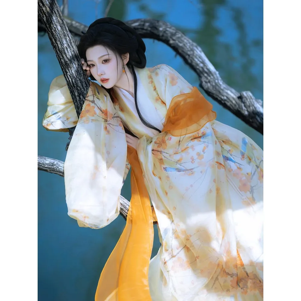 

Новинка: Желтый комплект Ханьфу в старинном стиле для художественных экзаменов и выступлений, летний костюм