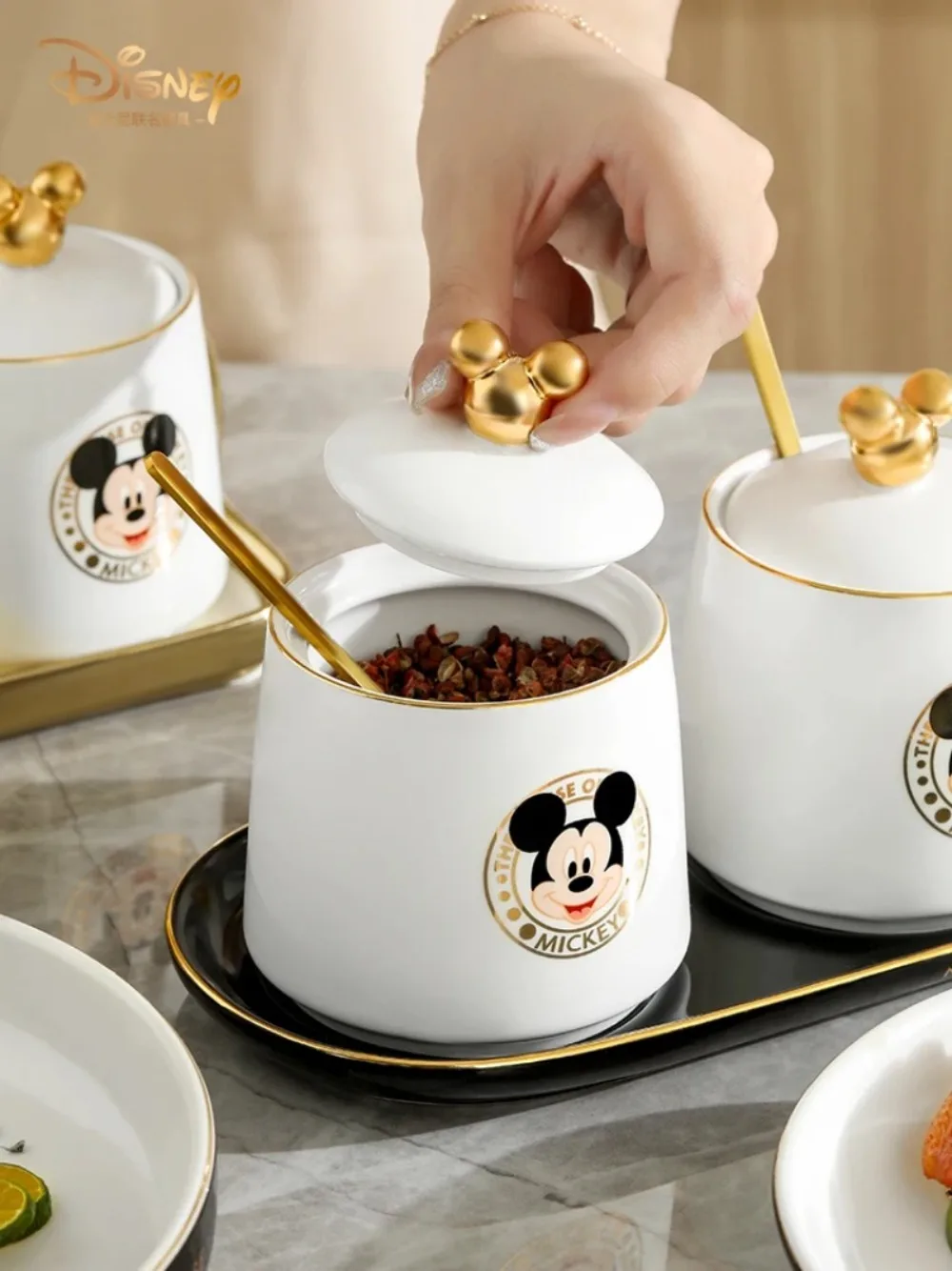 Disney Mickey Mouse Ceramic Spice Jar 3-Piece Seasoning Jar Set Spice Box Salt Shaker Seasoning Bottle Disney Kitchen Products