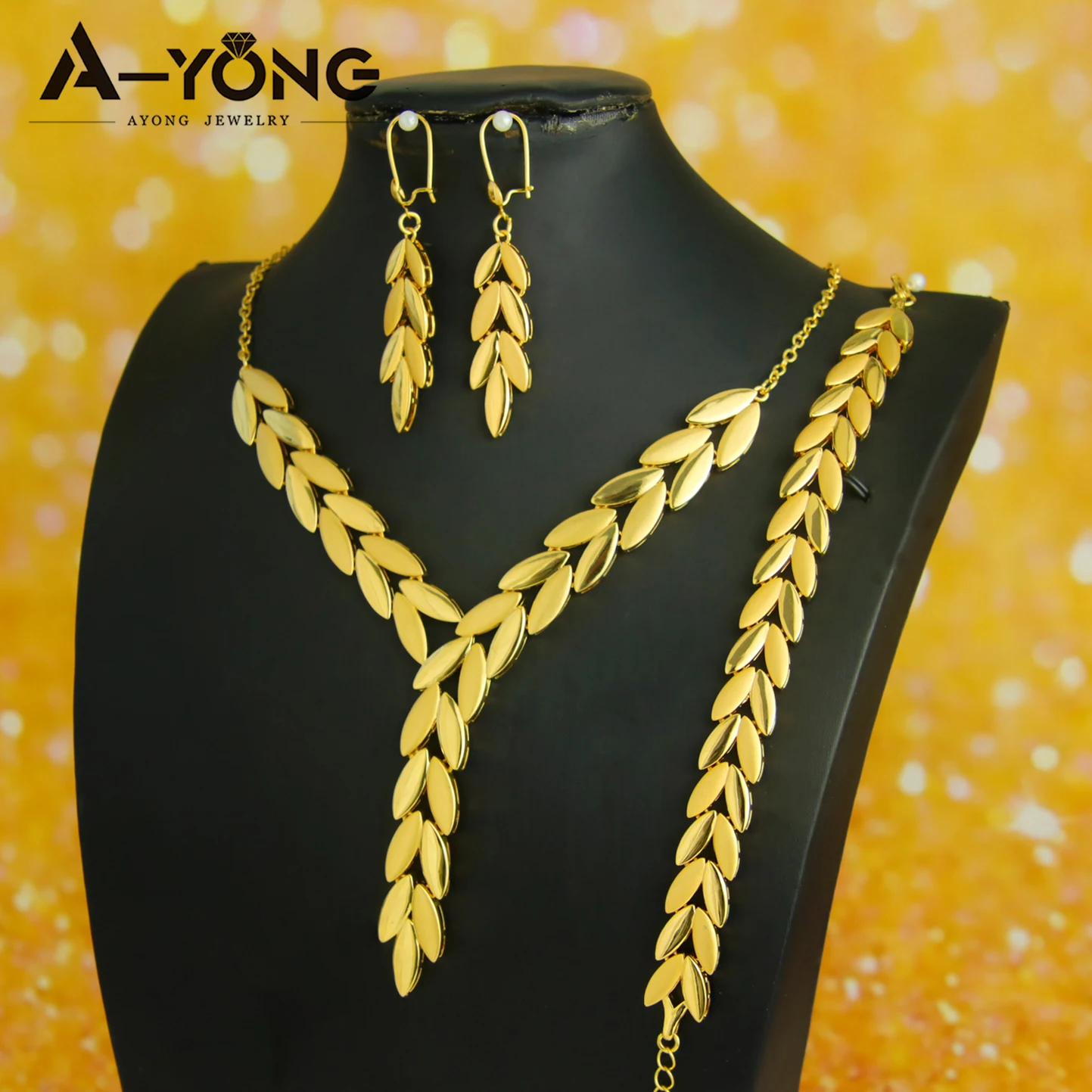 Nigeria Edles Braut-Hochzeitsschmuck-Set, 21 Karat vergoldet, italienische elegante Blatt-Halskette, Armband, Ohrringe, brasilianischer Goldschmuck – Detail 4