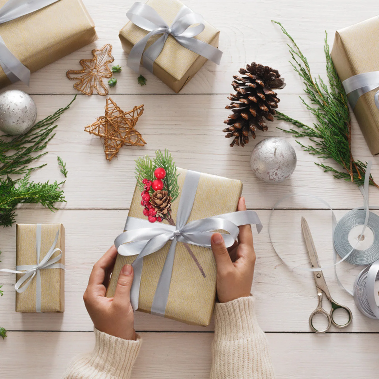 

6Pcs Xmas Berry Decor Artificial Red Berry Branches Simulation Flower Bunch Photography Prop Home Decoration Christmas Pine