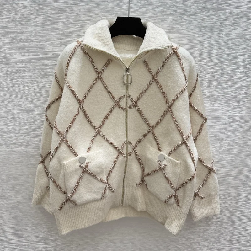 

High-quality relaxed style three-dimensional diamond pattern women's luxury hooded sweater pullover 251028227