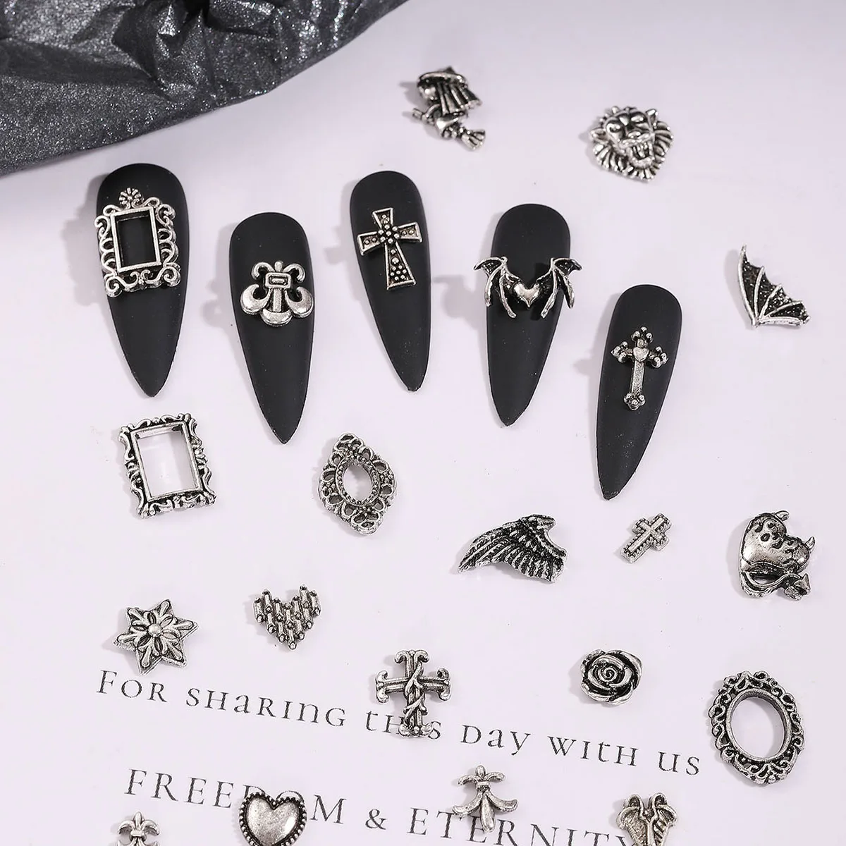 

240pcs / 1 box vintage wind metal cross nail diamond trim y2k metal cross nail trim set