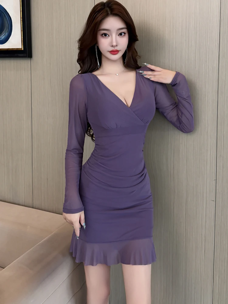 الخريف الشتاء الأرجواني شبكة طويلة الأكمام الخامس الرقبة فستان مثير المرأة أنيقة شيك كشكش فستان قصير 2025 الكورية Bodycon فستان عيد ميلاد