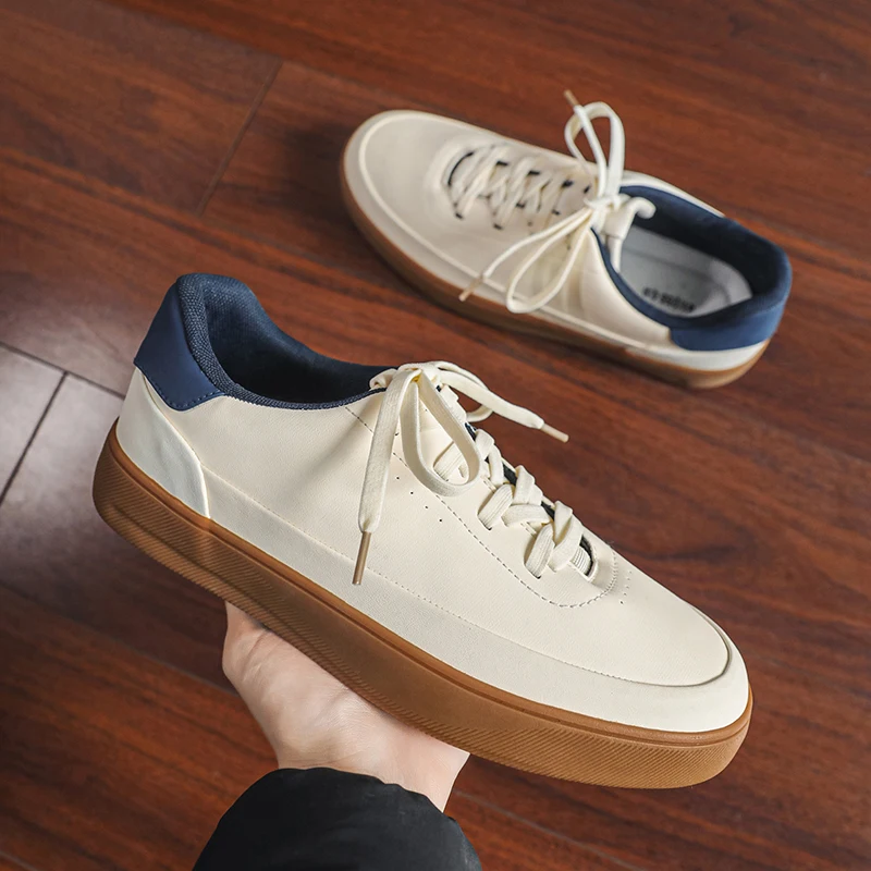 Men Retro Color Block Skate Shoes Cream White Navy Blue Lace-up Sneakers Gum Rubber Sole Daily Casual Footwear