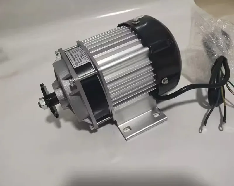 

Electric motor 1418zxf500W48V rare earth permanent magnet all copper DC brushless deceleration tricycle lawn mower