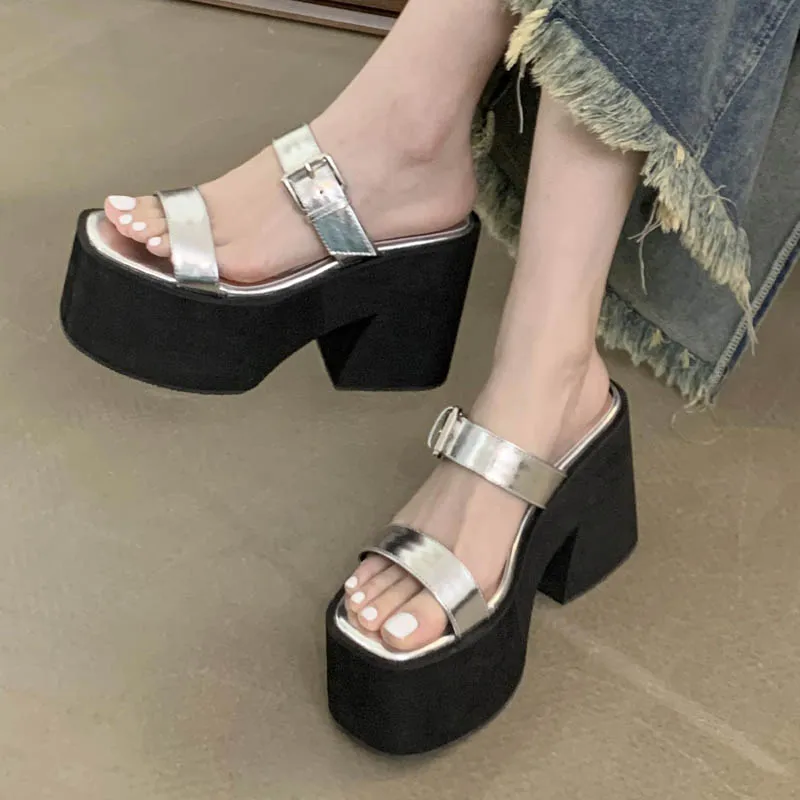 

Women Slippers Black Chunky Heeled Sandals Belt Buckle High Heels Platform Shoes Summer Gladiator Sandals Punk Sandalias Mujer