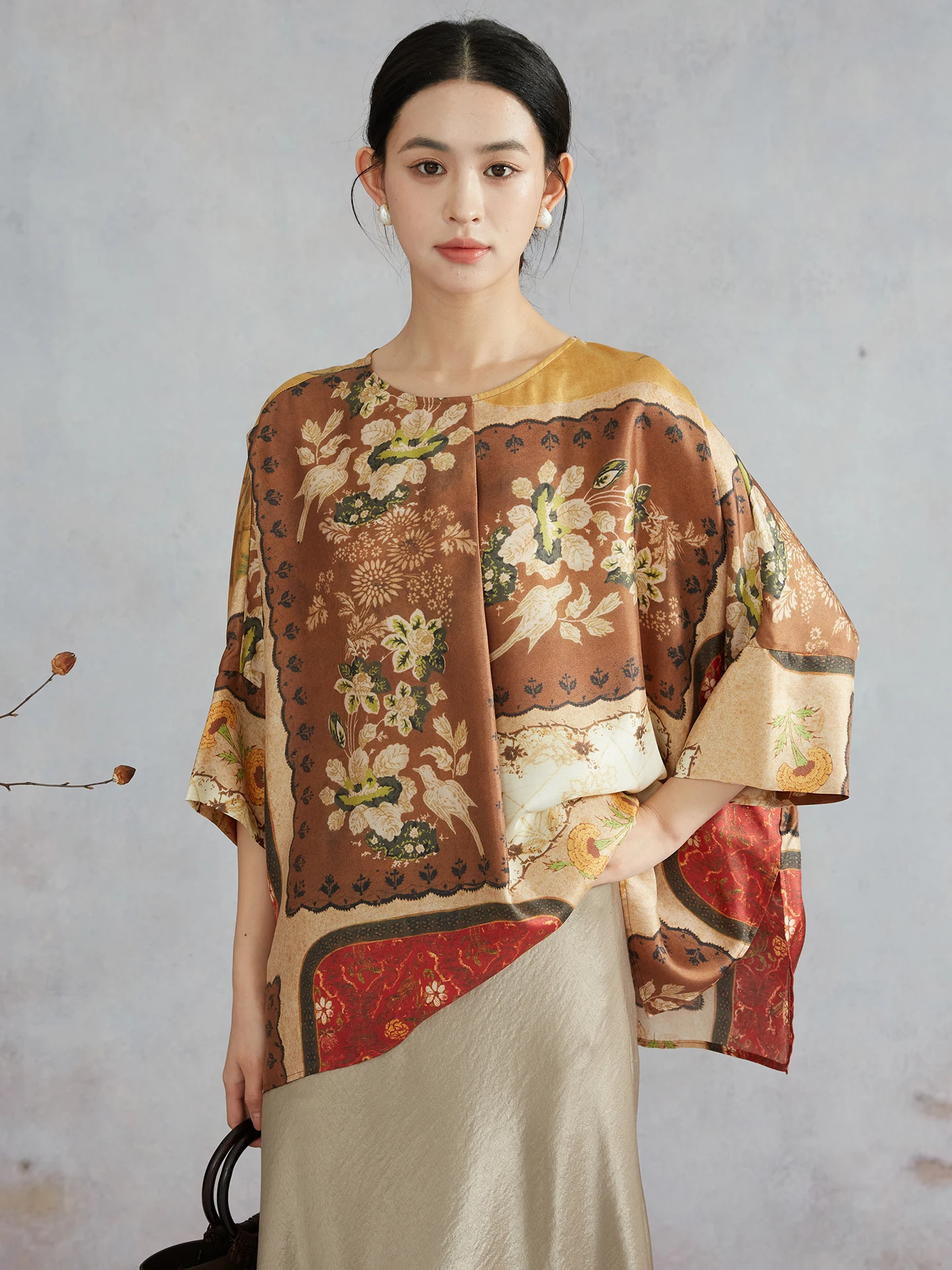 

Women's Loose Fit Silk Top Batwing Sleeve Casual Summer Fashion Silk Chiffon Draping Print Commute Straight Cut round Neckline