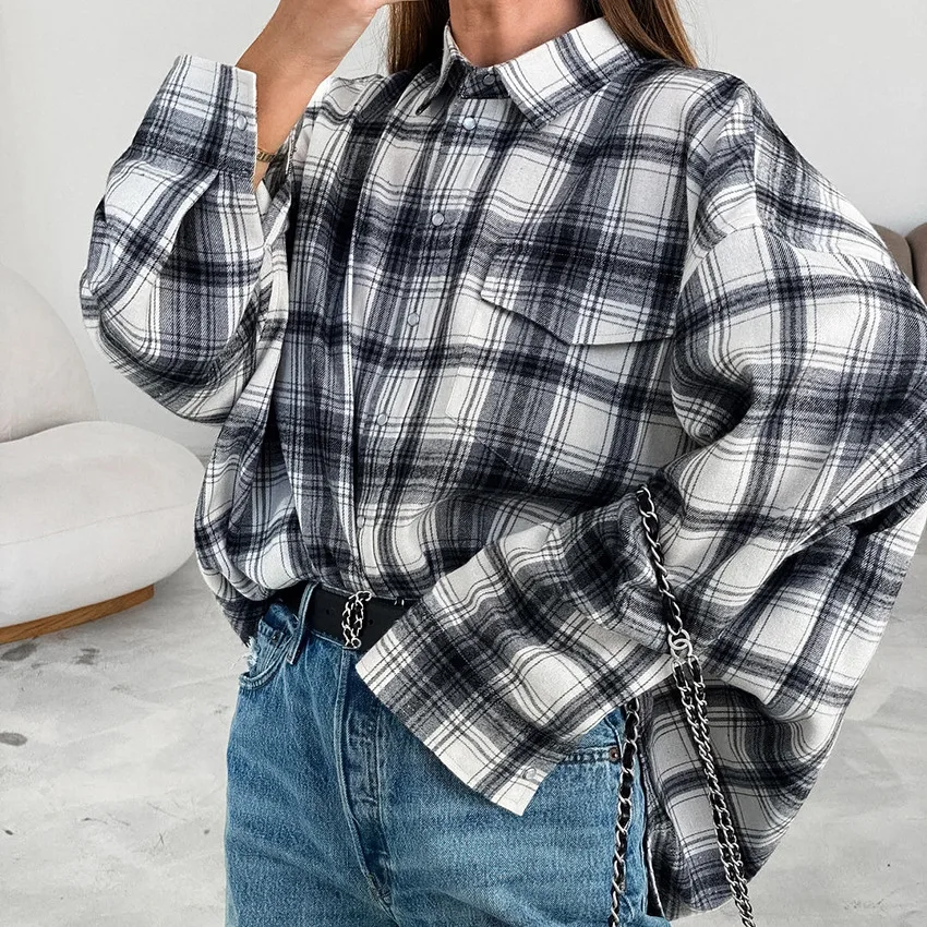 

American Classic Black And White Plaid Shirt New Autumn Loose Oversize Stacked Sunscreen Women's Shirt