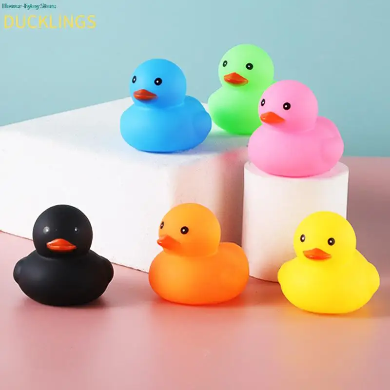 

1pc Baby Rattles Bath Toys Cute Little Yellow Duck with Squeeze Sound Soft Rubber Float Ducks Water Toy Gift For Children Kids