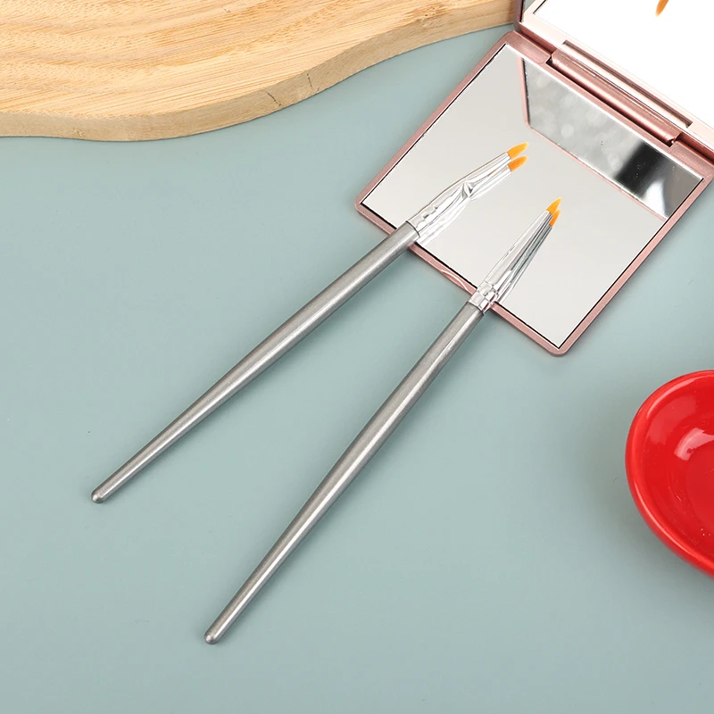 Precision Angled Eyeliner Brush Ultra-Thin Slanted Flat Synthetic Bristles Eye Makeup Tool